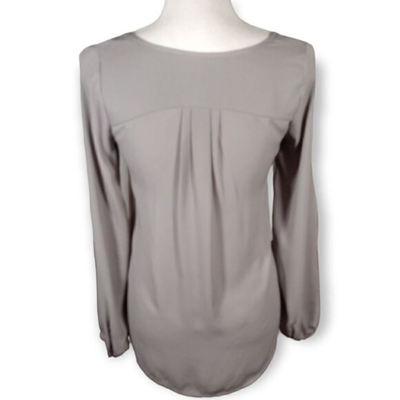 XHILARATION GRAY BLOUSE SZ.XS EUC - Picture 3 of 6